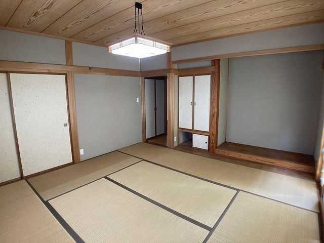 4SLDK House for Sale in Biei-cho, Tottori Prefecture - Thumbnail 3