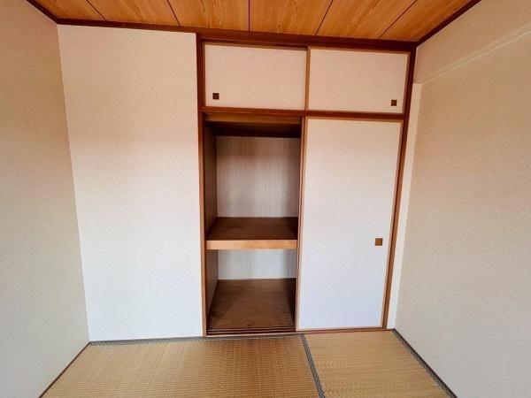2SLDK Apartment for Sale in Izumi City, Osaka - Thumbnail 4