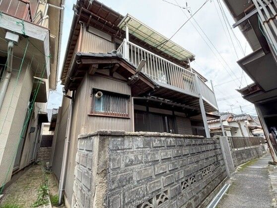 1952 5DK Wooden House for Sale in Shunan City, Yamaguchi - Thumbnail 2