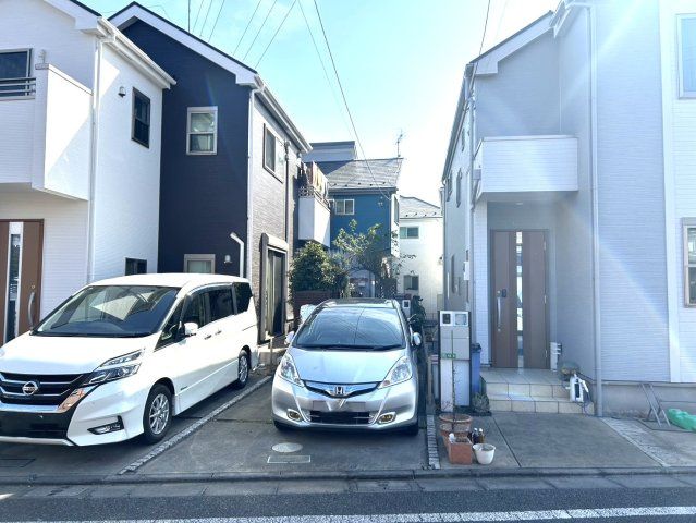 3LDK Detached House for Sale in Nerima, Tokyo - 82.59 sqm - Thumbnail 2