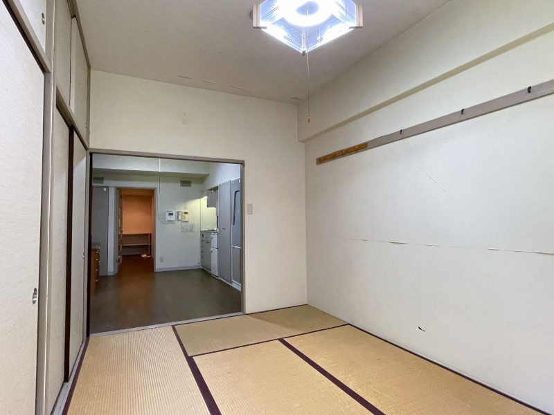 1DK Apartment for Sale in Yuzawa, Niigata - 44.75 sqm - Thumbnail 3