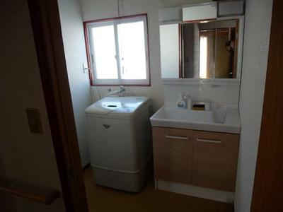 5DK House in Hirosaki with 125.56㎡ Living Space — Image 4, Hirosaki, Aomori