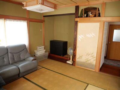 5DK House in Hirosaki with 125.56㎡ Living Space — Image 3, Hirosaki, Aomori