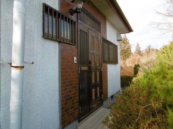 Compact 1LK House with Mountain & Sea Views in Ofunato, Iwate - Thumbnail 4
