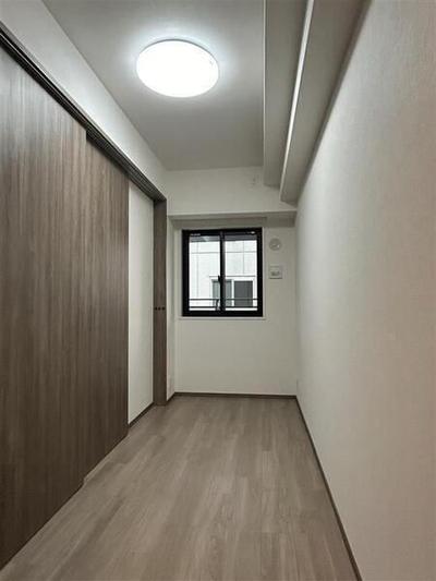 Modern 1LDK Apartment Near Karasuma Station, Kyoto — Image 2, Nakagyo, Kyoto