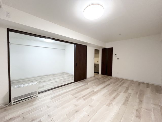 Renovated 3LDK Apartment Near Ooyachi Station, Sapporo - Thumbnail 3