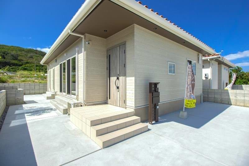 New 3LDK Single-Story House for Sale in Nanjo City, Okinawa - Thumbnail 2