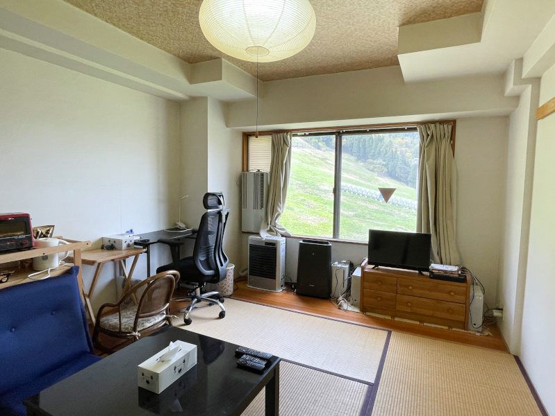 1K Apartment in Yuzawa Near Echigo-Yuzawa Station - Thumbnail 3
