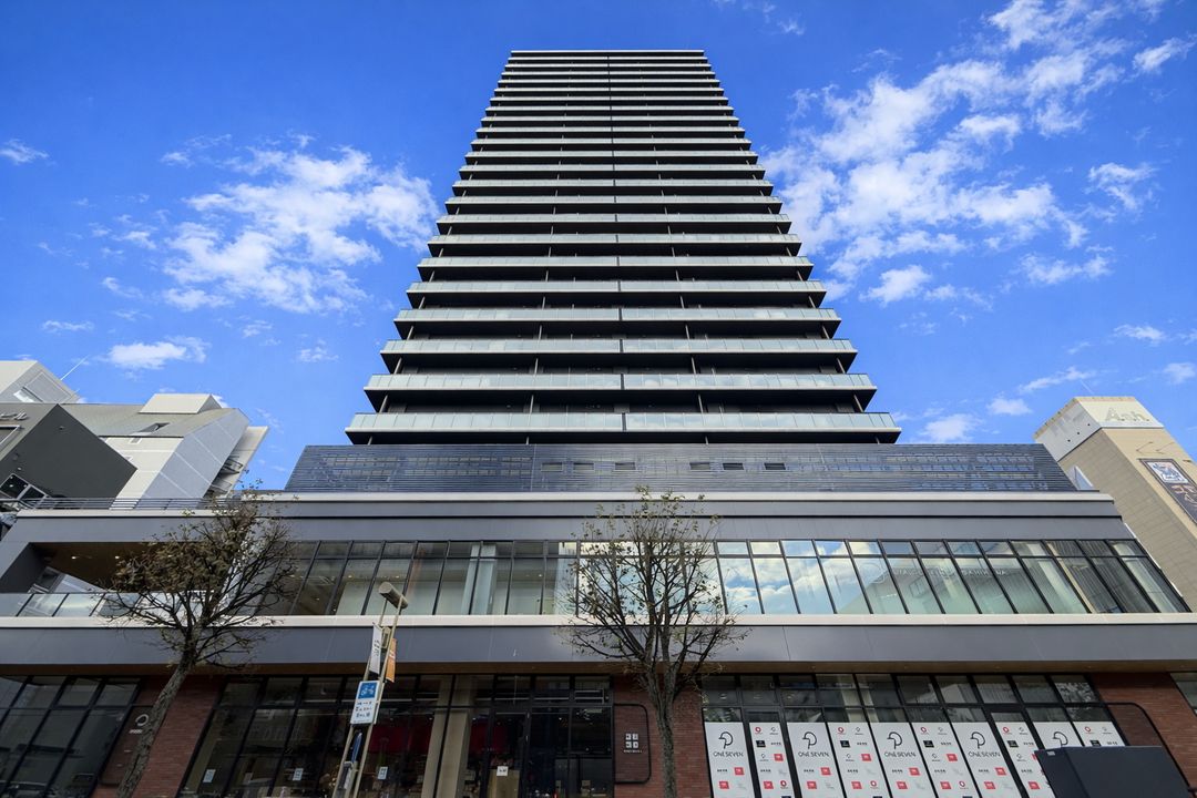 Premist Asahikawa The Tower 4-Bedroom Penthouse in Asahikawa, Hokkaido - Thumbnail 2