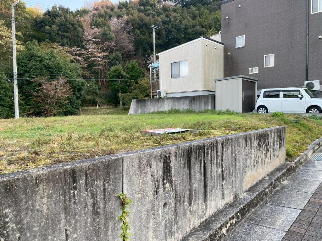 Land for Sale in Aobadai, Uwajima City, Ehime - 177.95 sqm - Thumbnail 3