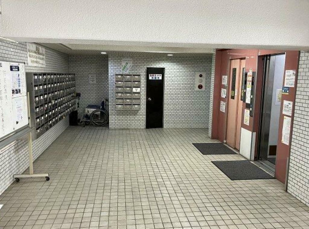 1LDK Apartment for Sale near Hamamatsu Station, Shizuoka - Thumbnail 2