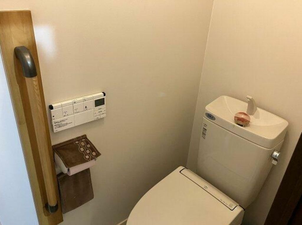 1LDK Apartment for Sale near Hamamatsu Station, Shizuoka - Thumbnail 3
