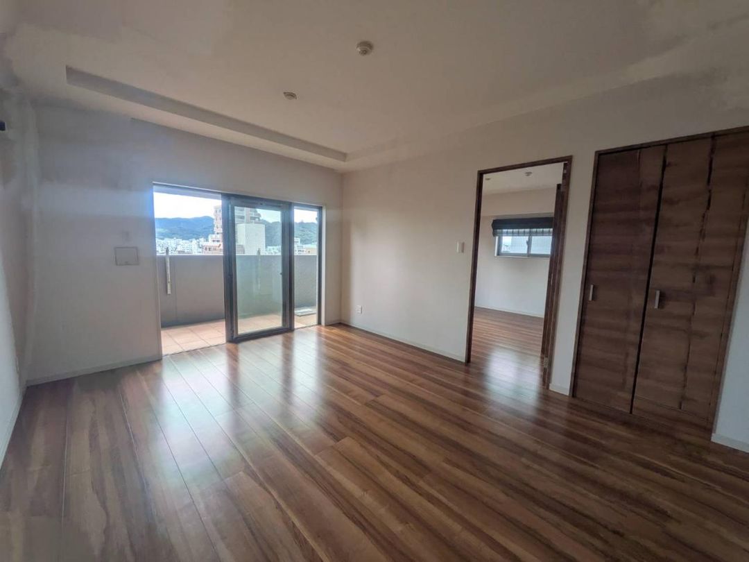 Royal Garden Harimaya-cho 3LDK Apartment for Sale in Kochi - Thumbnail 4