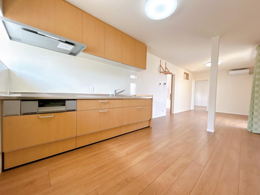 3LDK House Near Nagayo Station | Renovated Family Home - Thumbnail 4