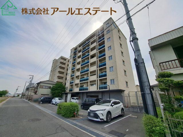 Presea Neo Himeji 1SLDK Apartment for Sale Near Himeji Station - Thumbnail 3
