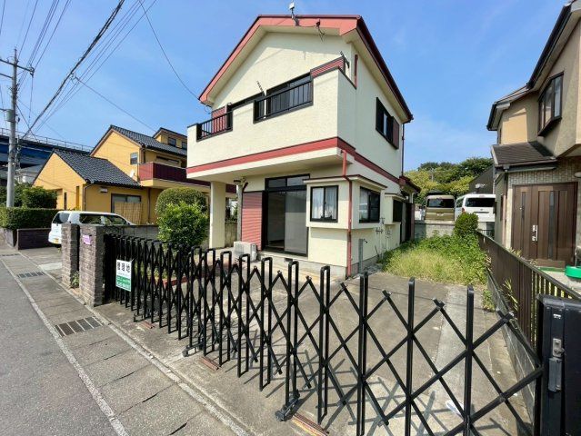 4LDK Wooden House for Sale in Takasaki, Gunma - Near Minami-Takasaki Station - Thumbnail 2