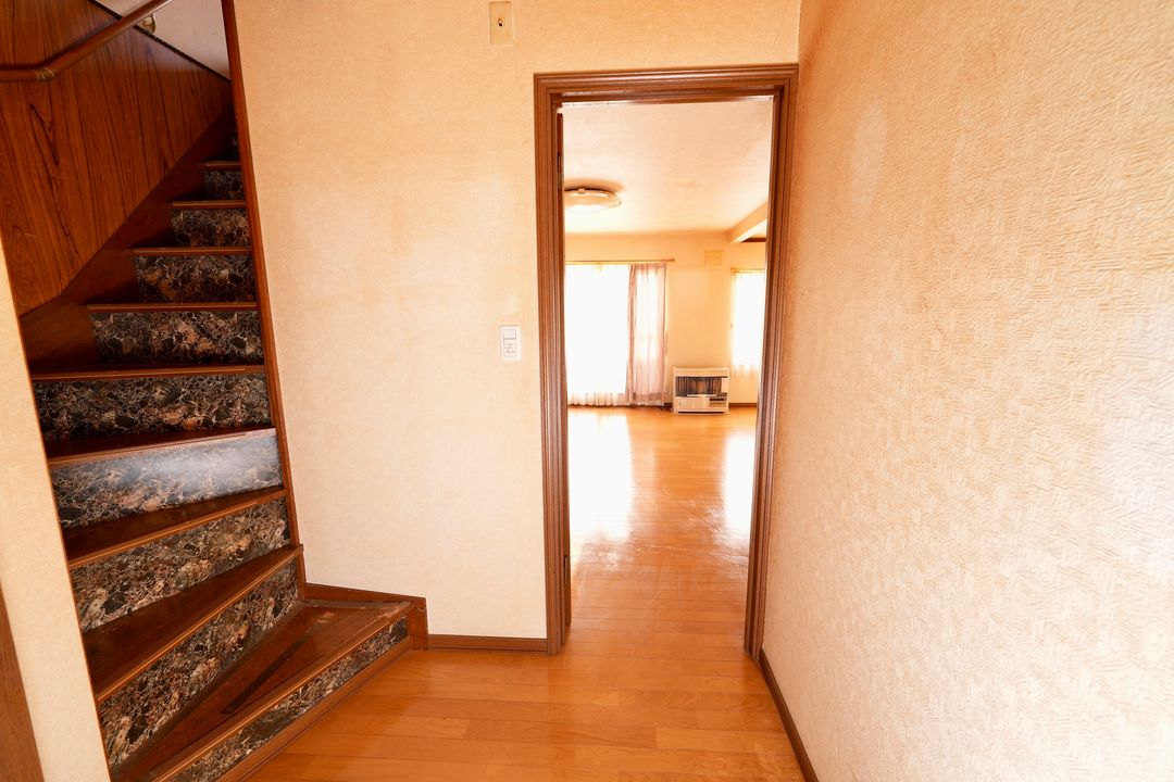Renovation Opportunity House in Furano, Hokkaido - Thumbnail 4