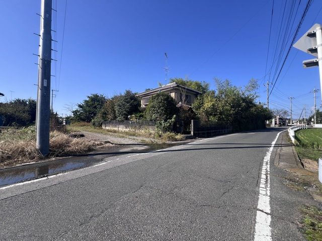 5SLDK Spacious House on 740sqm Land in Tatebayashi - Thumbnail 2