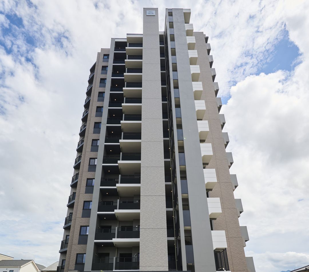 3-Bedroom Modern Apartment in Nakagawa City, Fukuoka - Thumbnail 3