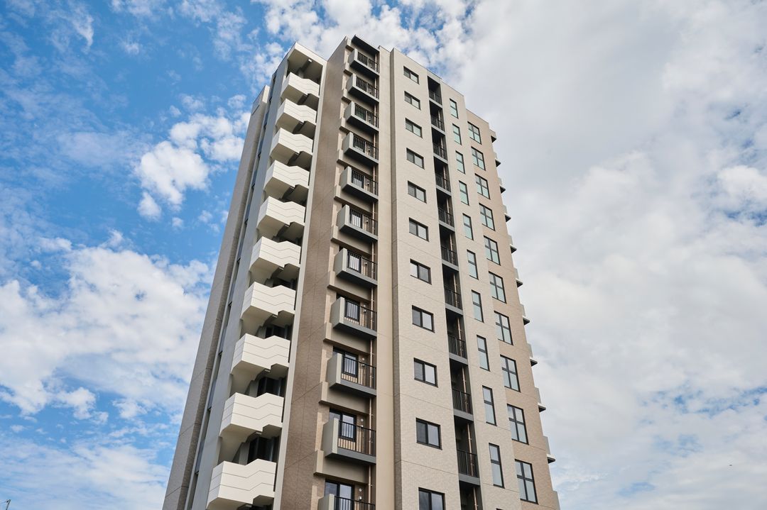 3-Bedroom Modern Apartment in Nakagawa City, Fukuoka - Image 1