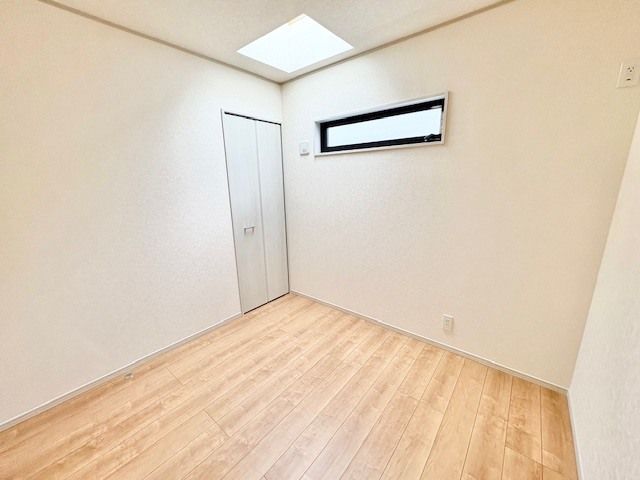 Modern 4LDK Detached House for Sale in Machida, Tokyo - Thumbnail 4