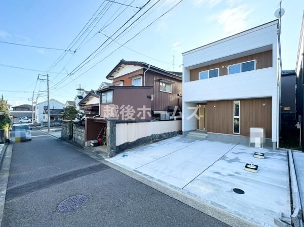 New 3LDK House in Niigata's Terao with Parking & Modern Amenities - Image 1