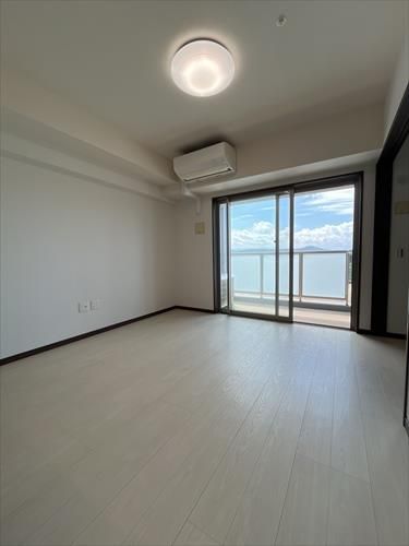 Sun Park Nagamine Minami Glasse 5F 2LDK Apartment for Sale - Thumbnail 4