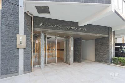 1K Apartment in Namba, Osaka - Advance Namba Reve — Image 1, Naniwa, Osaka