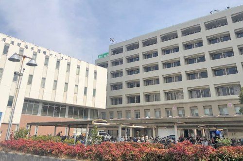 4LDK Family Apartment in Izumiotsu with Large Balcony - Thumbnail 2