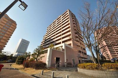 4LDK Family Apartment in Izumiotsu with Large Balcony — Image 4, Izumiotsu, Osaka