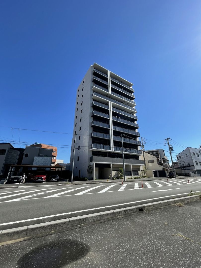 Sun Cradle Gifu 10F 2LDK Apartment for Sale in Gifu City - Thumbnail 2