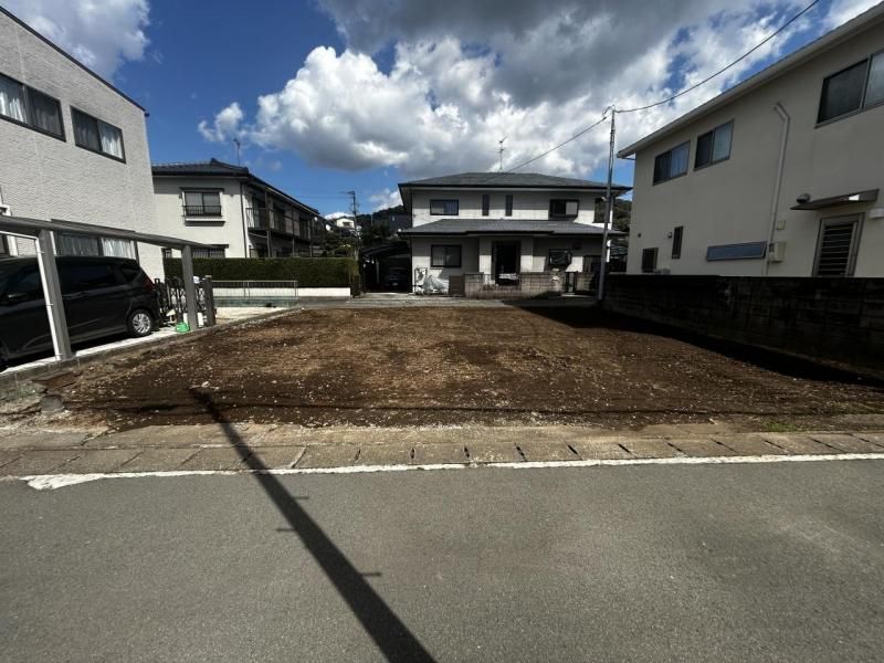 Land for Sale in Kumamoto City's Kita Ward Near Kitakumamoto Station - Thumbnail 2