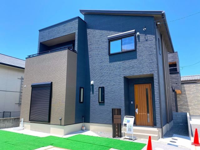 New 4LDK House in Matsuyama, Ehime | 2024 Build - Thumbnail 3