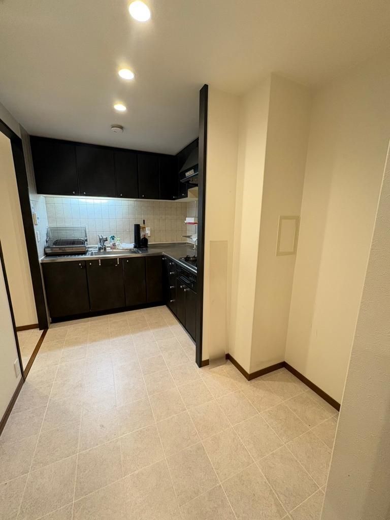 4LDK Apartment in Nishinomiya Marina Park City - 2980万 Yen - Thumbnail 2