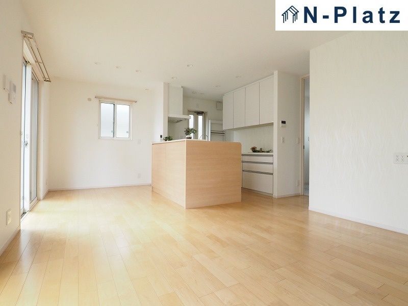 4LDK Family House for Sale in Kobe's Tarumi Ward - Thumbnail 4