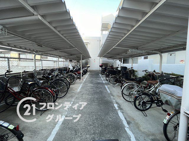 Sun Royal Minami-Sonoda 2LDK Apartment in Amagasaki - Thumbnail 2