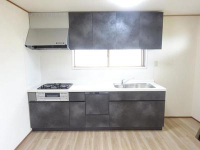 Renovated 5LDK House with Large Land in Yoro, Gifu — Image 3, Yoro, Gifu