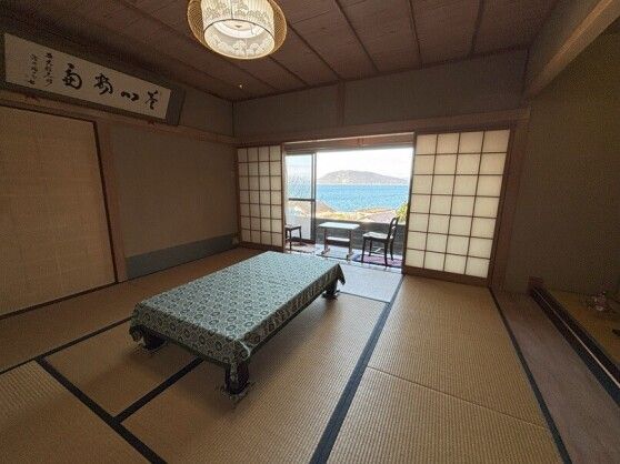Sea View 2DK House with Land in Shunan City, Yamaguchi - Thumbnail 4
