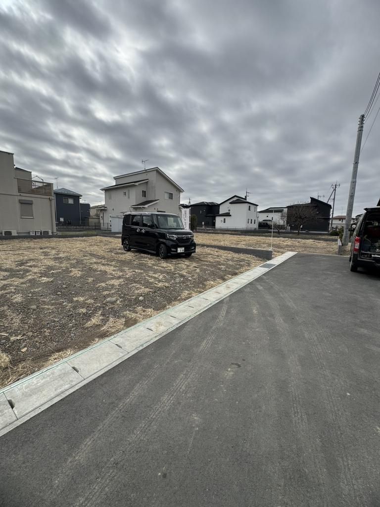 Spacious 77 Tsubo Residential Plot for Sale in Oizumi Town, Gunma - Thumbnail 2