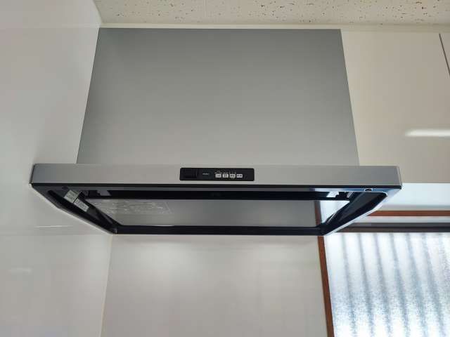 Renovated 4DK House with Solar Power in Koriyama - Thumbnail 2