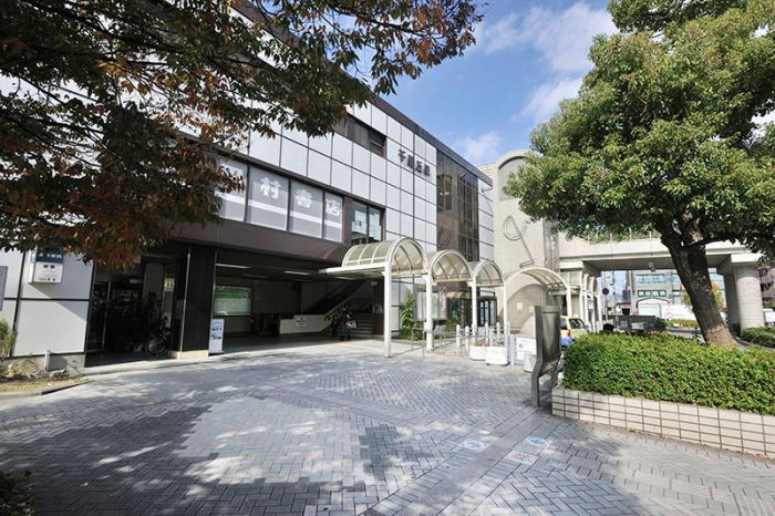 Renovated 3LDK Apartment Near Senrioka Station, Suita - Thumbnail 3