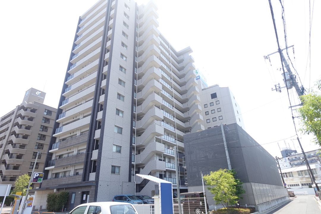 3LDK Apartment for Sale in Kurashiki, Okayama - 76.51 sqm - Thumbnail 3