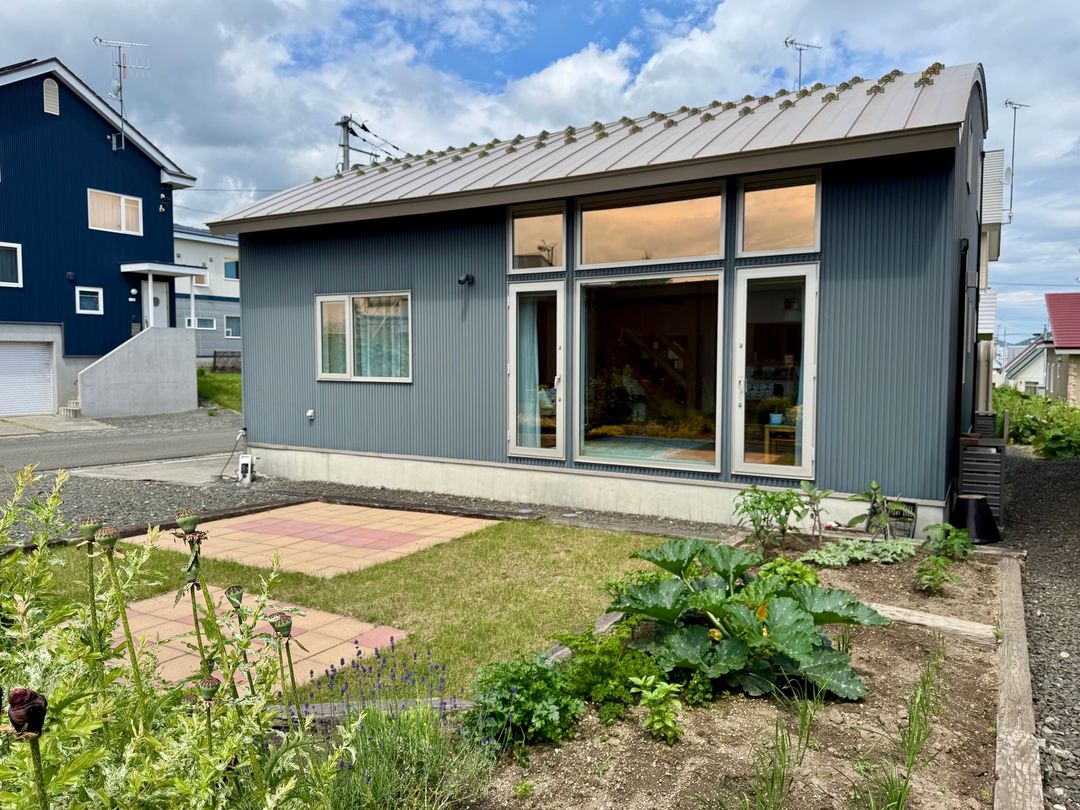 Modern Resort House in Kitanomine, Furano, Hokkaido - Thumbnail 2