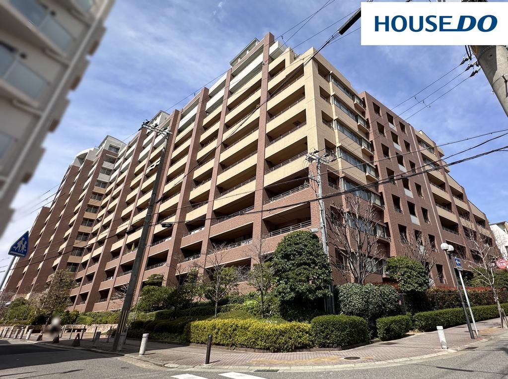 Terrace Kobe Nakayamate Penthouse with Sea Views | 3LDK - Thumbnail 2