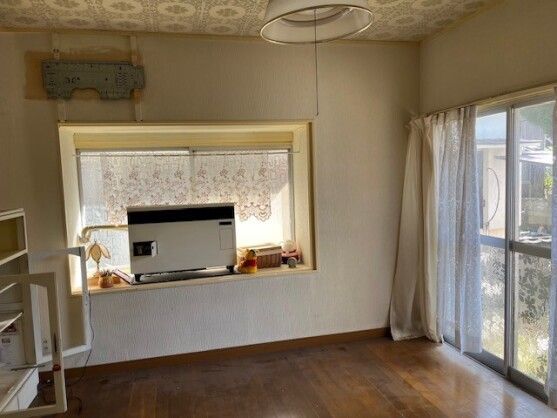 Spacious 6DK Wooden House for Sale in Niihama, Ehime - Thumbnail 4