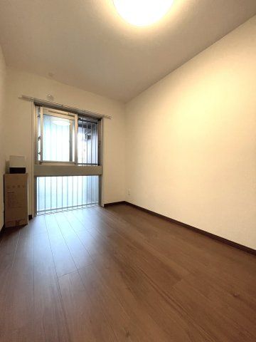Royal Garden Otesuji 3F: 1LDK Condo in Central Kochi City - Thumbnail 4