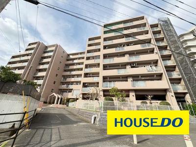 3LDK Corner Apartment in Bell Soneil Hiyoshidai, Kitakyushu — Image 1, Yahatanishi, Fukuoka