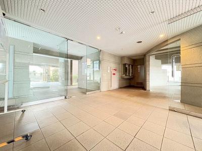 3LDK Corner Apartment in Bell Soneil Hiyoshidai, Kitakyushu — Image 3, Yahatanishi, Fukuoka