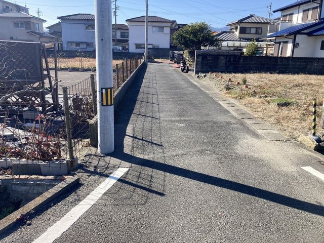 Vacant Land for Sale in Komatsushima, Tokushima - 154.7 sqm Plot - Thumbnail 2