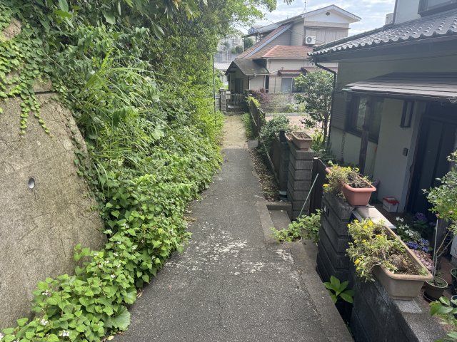 5LDK Detached House for Sale in Yokosuka, Kanagawa - Thumbnail 2